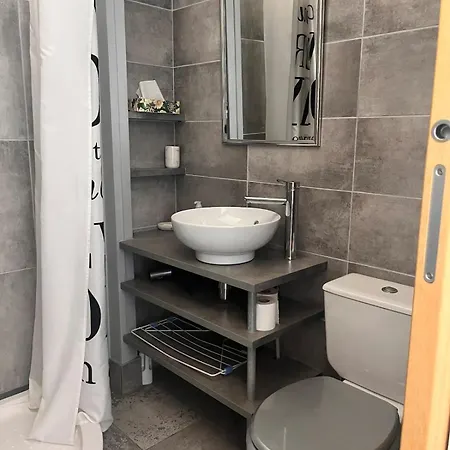 Апартаменты Le Centr'aix-studio Au Coeur D'aix-les-bains *